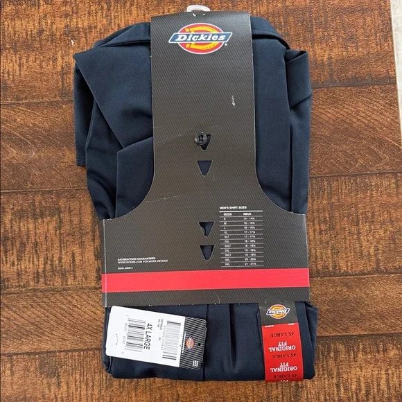 🆕 Dickies Men's Dark Blue Long Sleeve Work Shirt - Picture 2 of 2